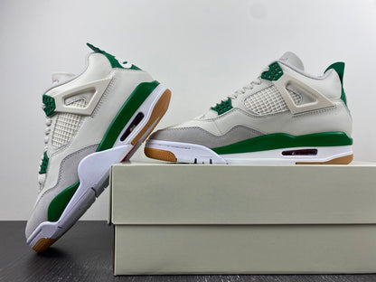 Jordan Retro 4 Sb Pine Green