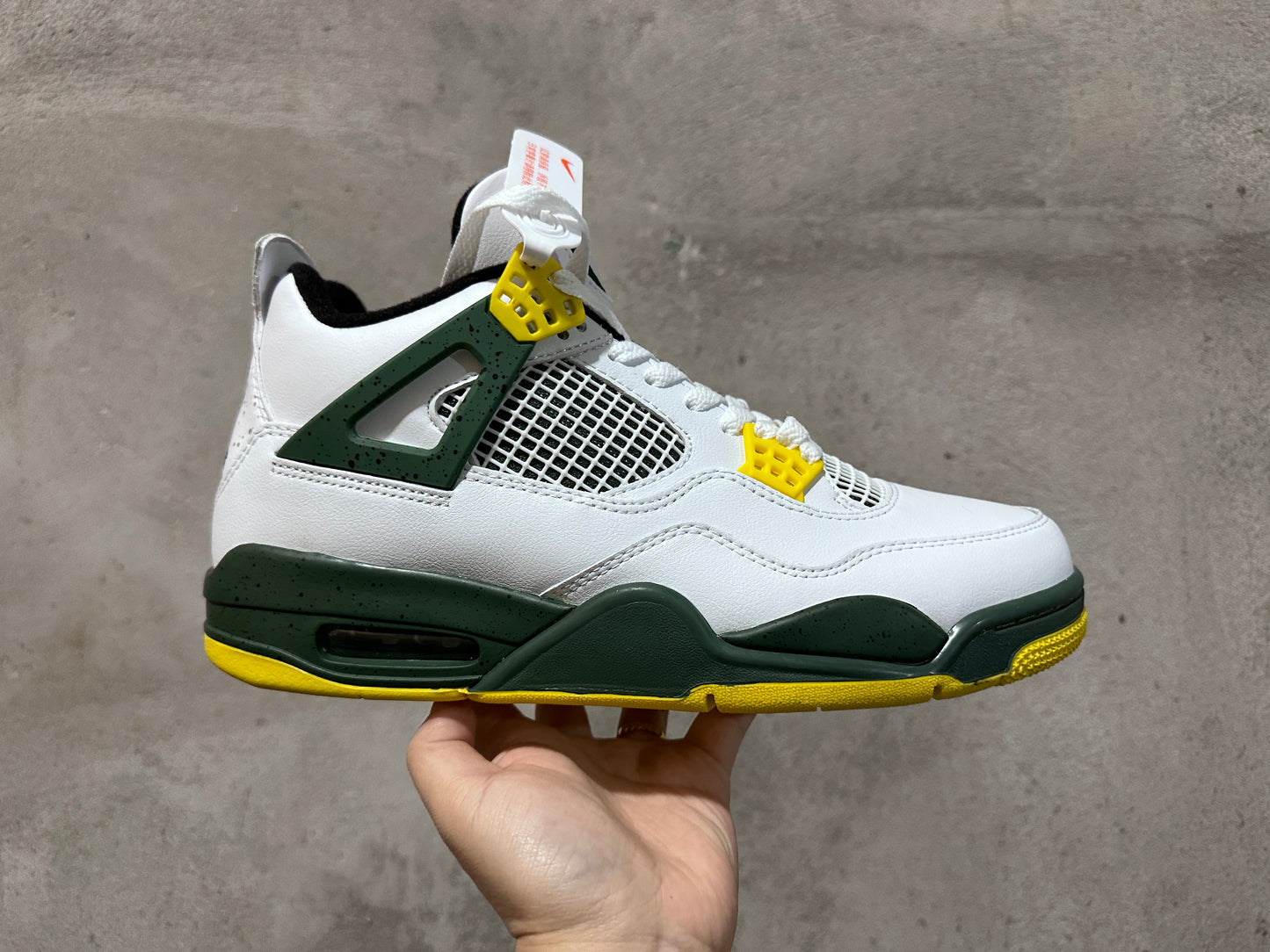 Jordan 4 Retro Oregon Ducks Duckman