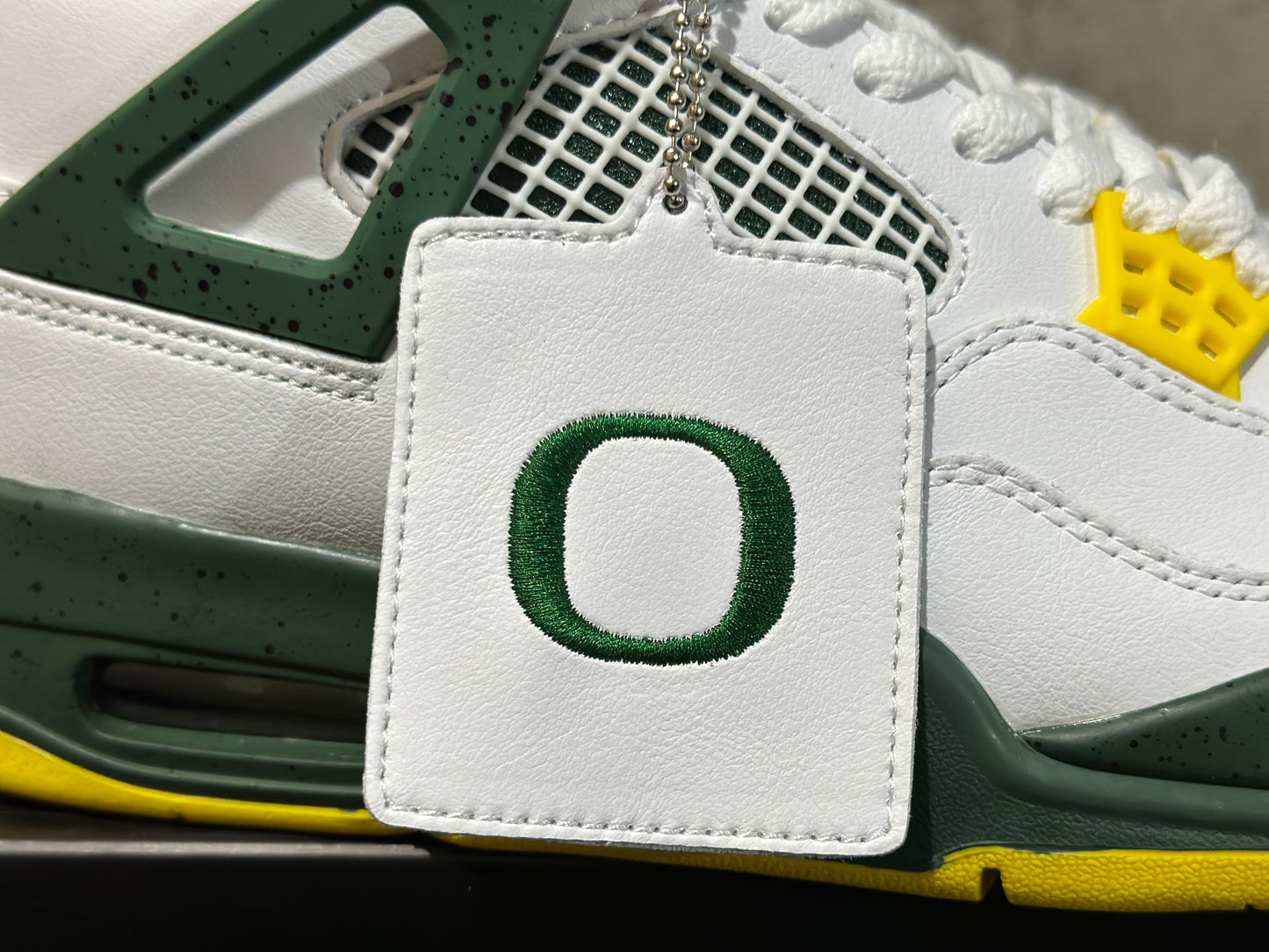 Jordan 4 Retro Oregon Ducks Duckman