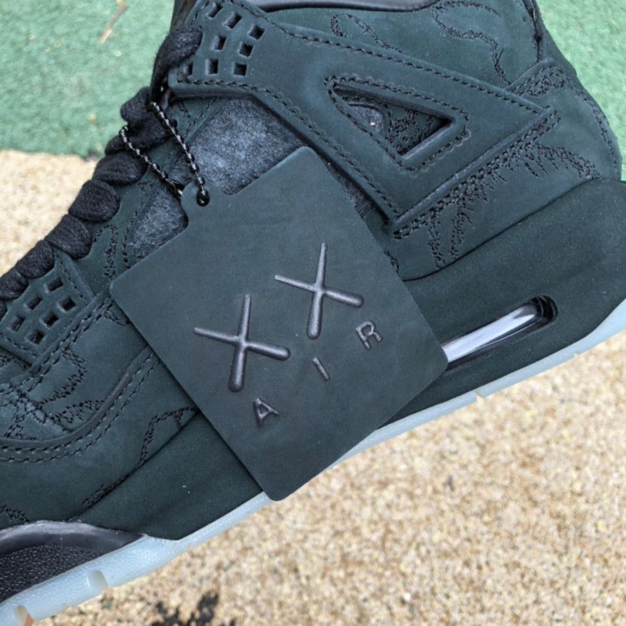 Jordan Retro 4 Kaws Black