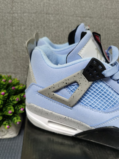 Jordan Retro 4 University Blue