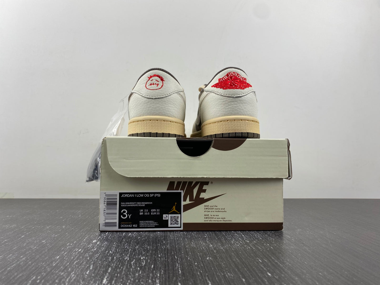 Jordan 1 Retro Low Travis Scott Reverse Mocha