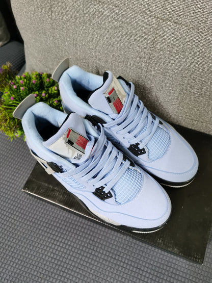 Jordan Retro 4 University Blue