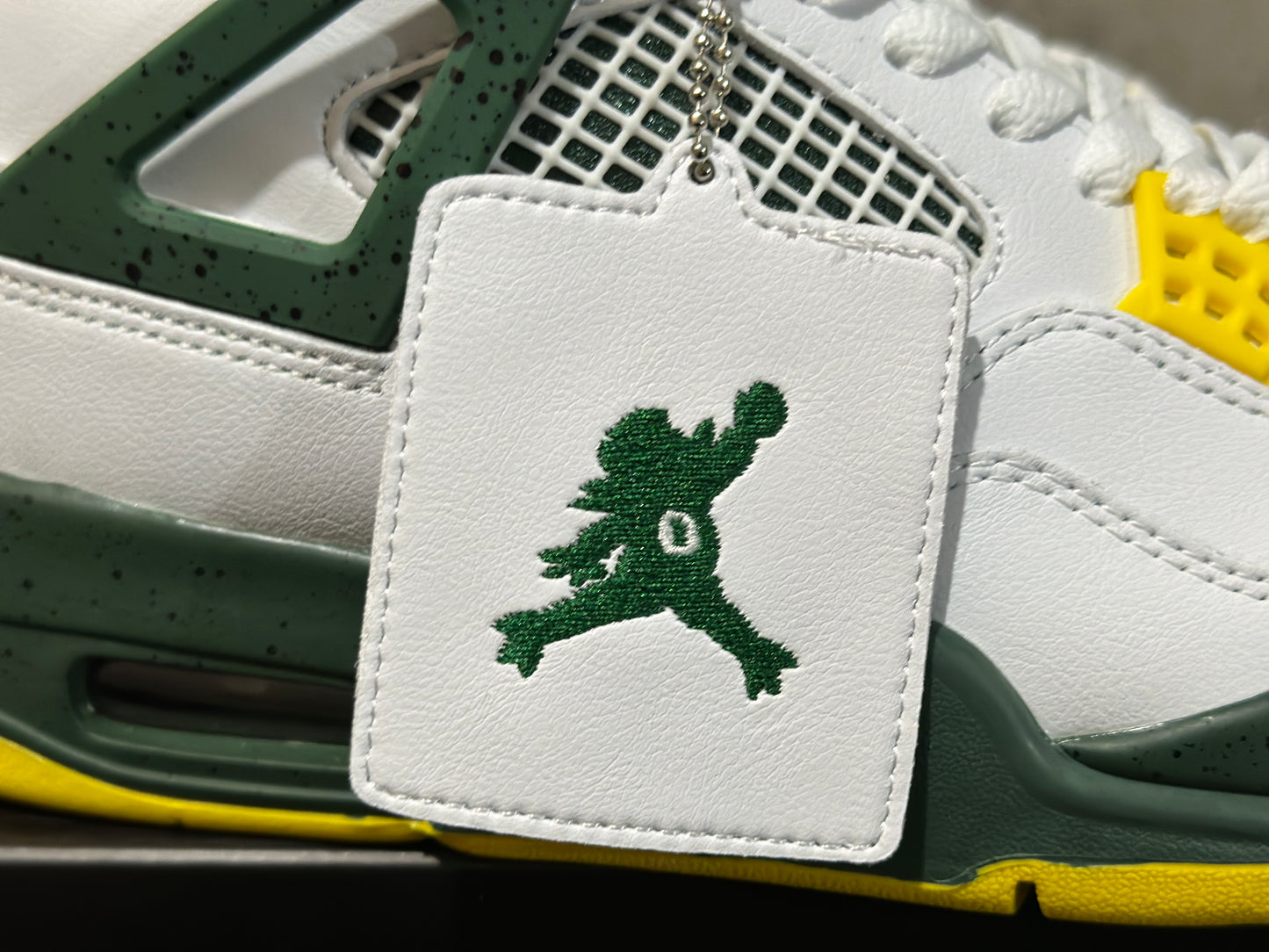 Jordan 4 Retro Oregon Ducks Duckman